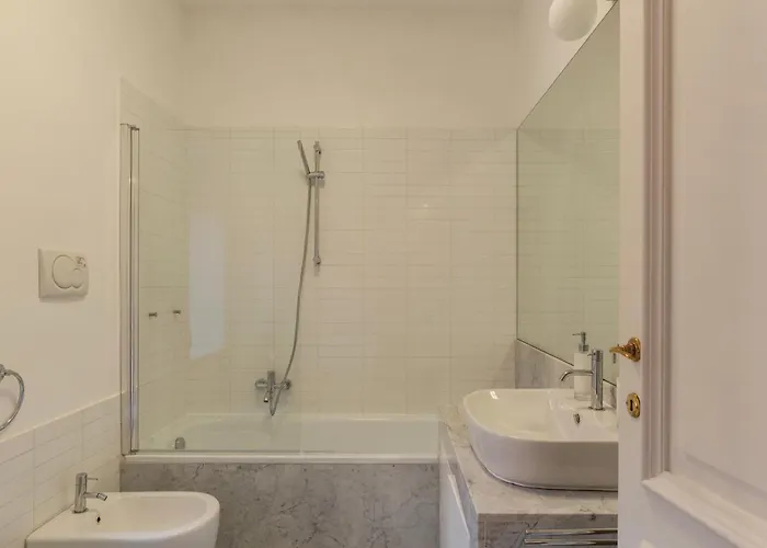 Apartamento Santa Maria Alle Fornaci - Fromhometorome Roma